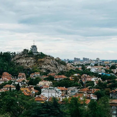 Domenic Free Parking 4* 普罗夫迪夫