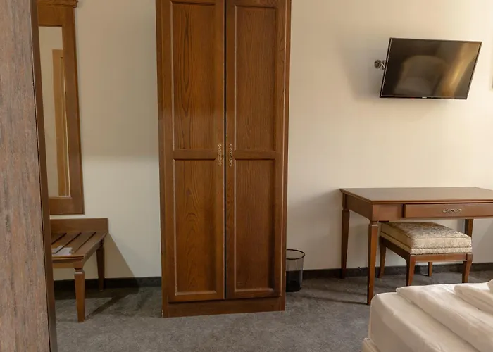 Domenic Free Parking 普罗夫迪夫