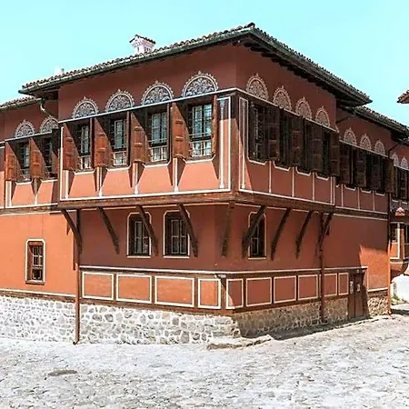 Hotel Domenic Free Parking 4*